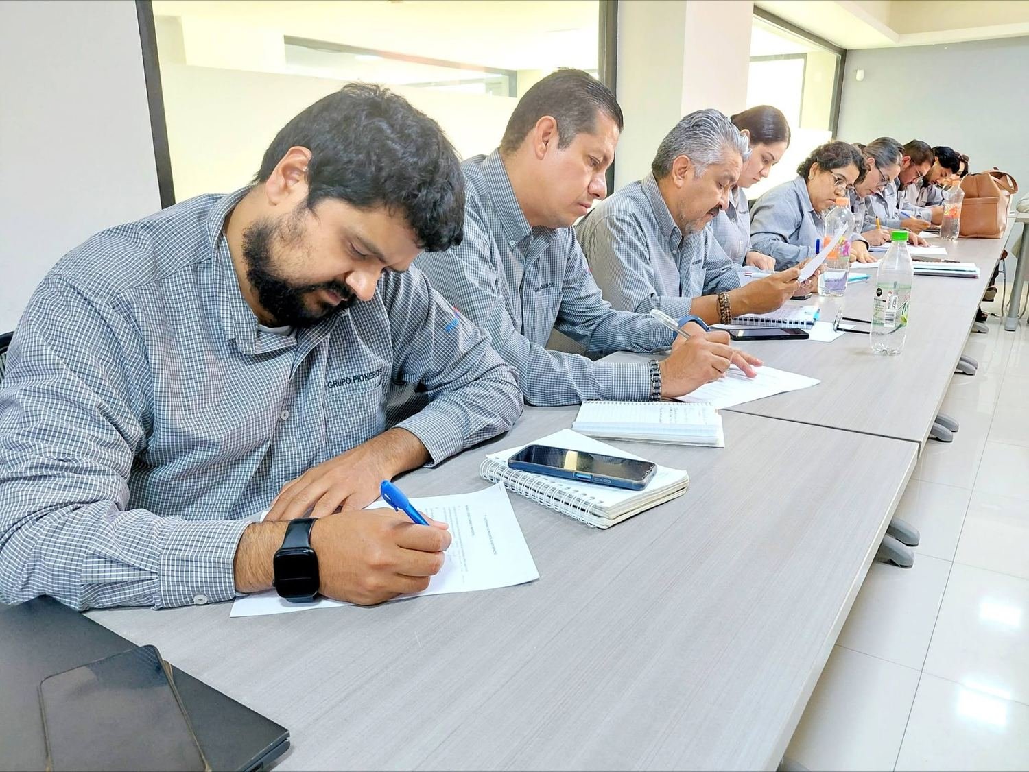 Taller de Iván Velázquez con la Dirección de Competitividad Turística.